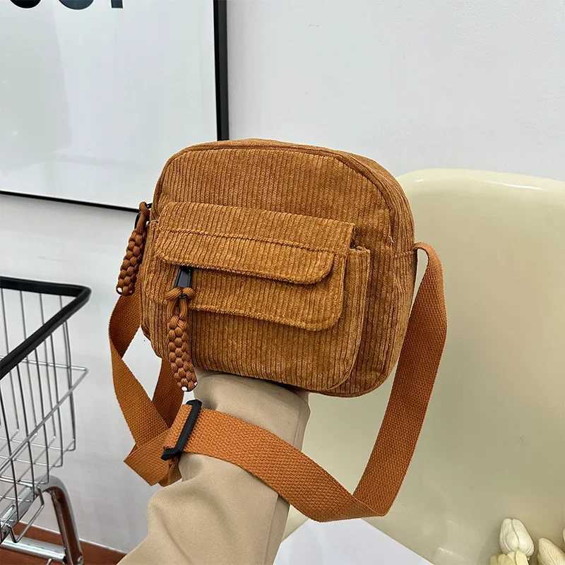 1pc-Corduroy Ins Shoulder Bag New Simple and Fashionable Solid Color Velvet Cloth Bag School Style Messenger Bag Y250819