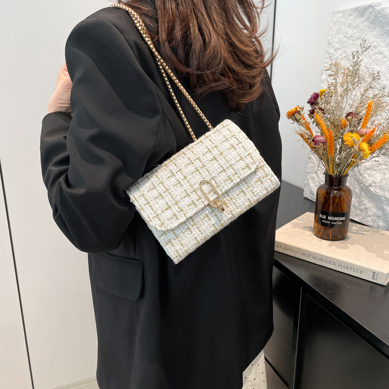 Free Shipping Designer's New Women's Single Shoulder Crossbody Bag Luxury Niche Woolen Plaid Handbag Small Fragrant Style Temperament Small 