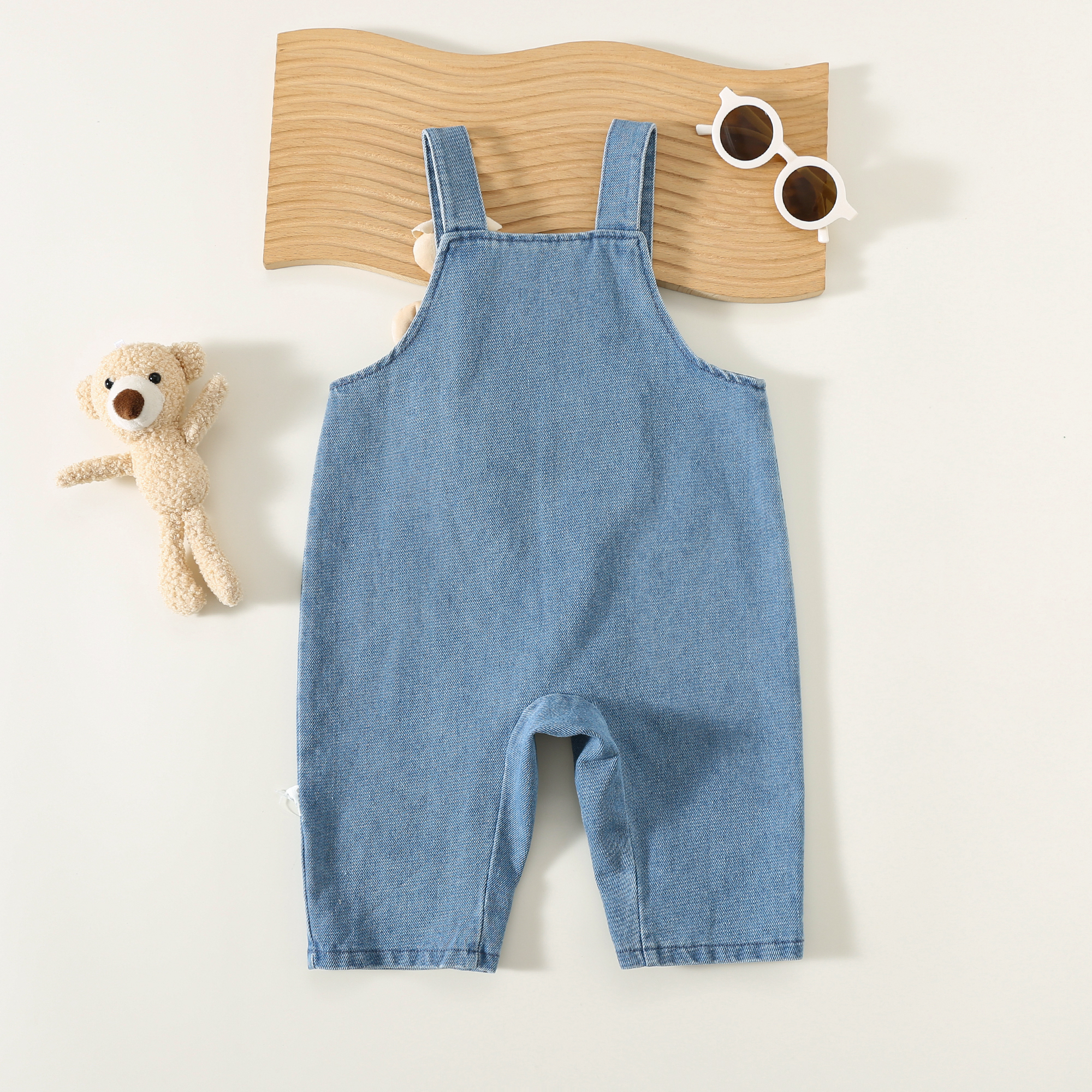Factory direct sales baby denim set for boys and girls, spring and autumn style overalls, jumpsuit for infants and young children, new style for outdo