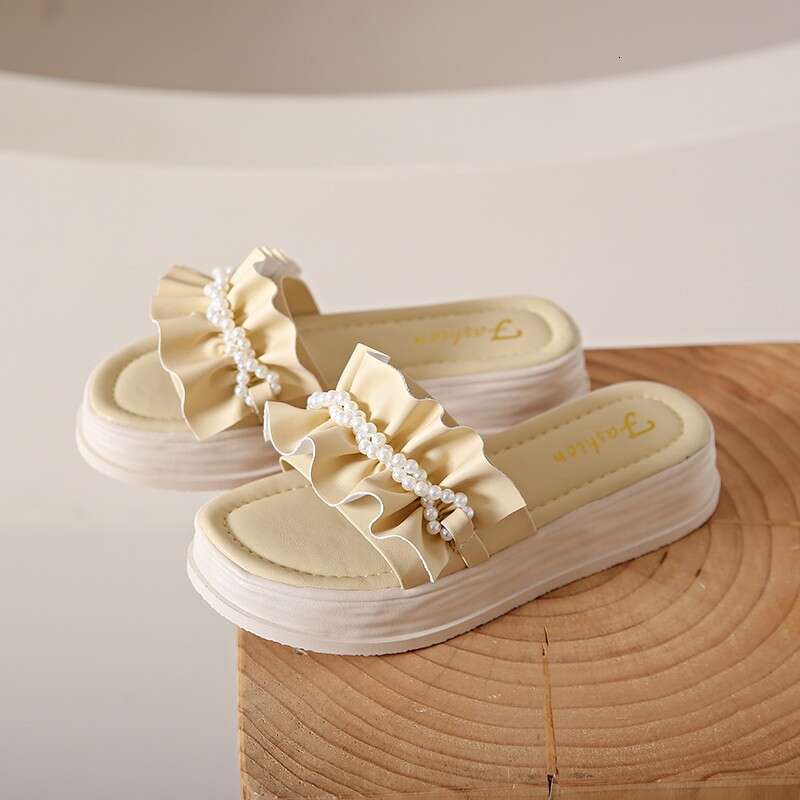 2023 New Casual Pearl Sandals for Women Summer Outdoor Fresh Pleated Thick Sole Open-Toe Beach Slippers