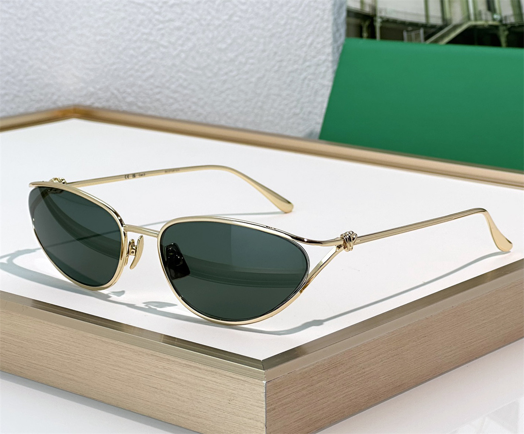 Fashion trend designer 1330s sunglasses for women Vintage cat-eye shape metal frame sun glasses avant-garde trendy style Anti-Ultraviolet protection Come with case