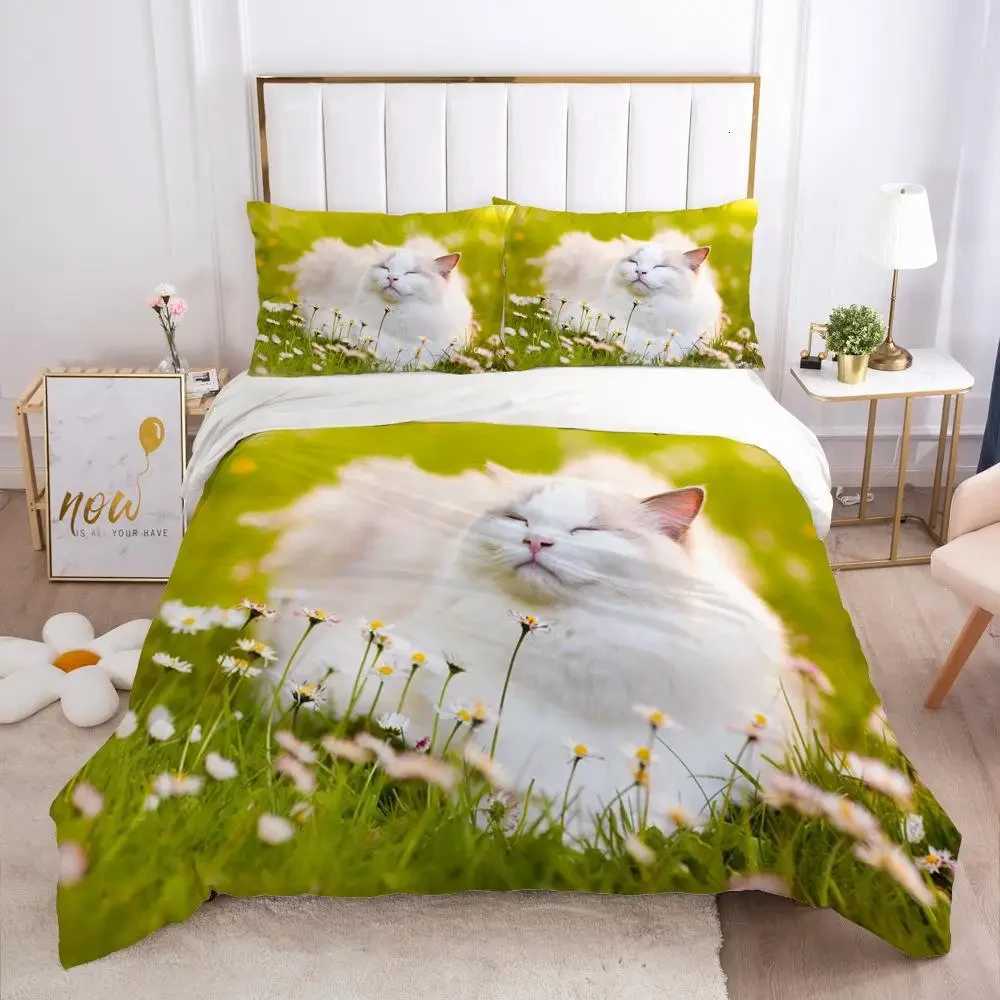 Cat Duvet Cover Set Cat Lover Gifts Bedding Set Microfiber Cute Kitten Pattern Animal Theme Double Queen King Size Quilt Cover Y250819