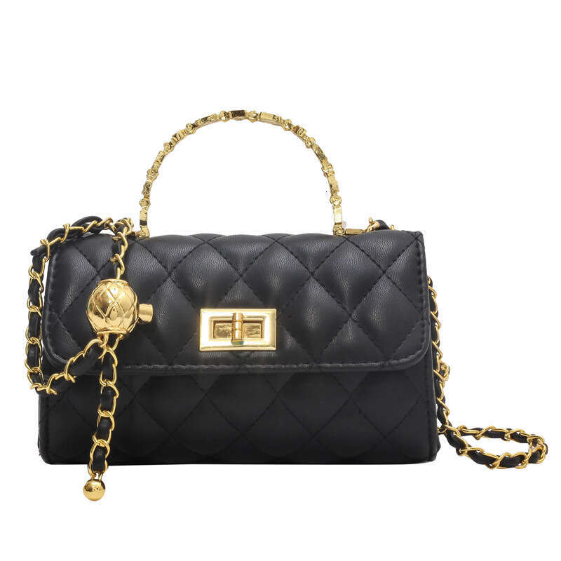 Embroidery Quilted 2025 Bags Spring Summer Designer New Women's Trendy Chain Crossbody Handheld Small Square Bag