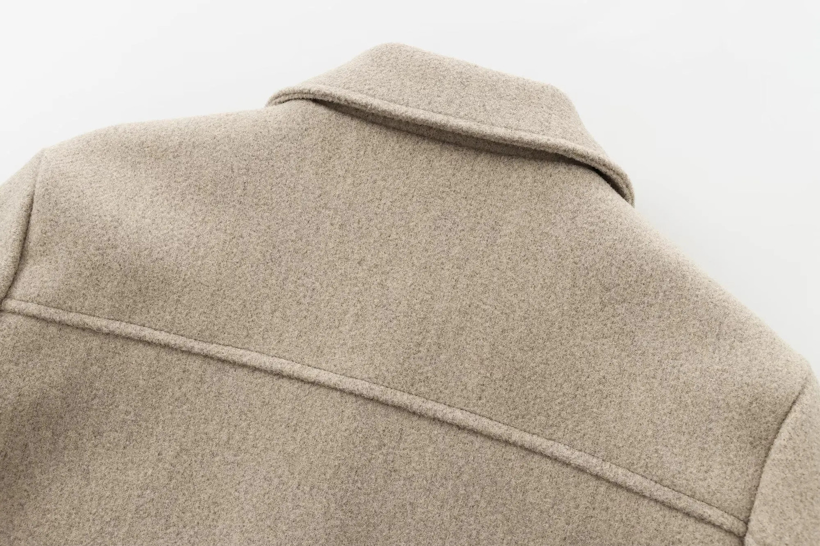 BSK TRAF autumn and winter womens basic style solid color soft simple large pocket zipper long sleeve lapel short jacket 250815