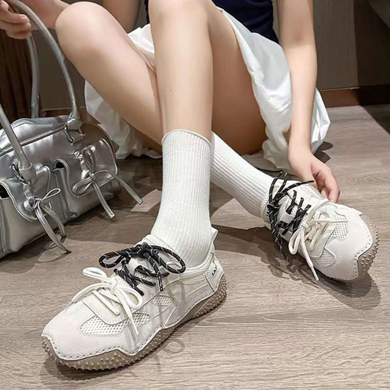 Celebrity Style Super Popular Dexun for Women 2025 New Summer Breathable Soft Sole Lightweight Non-Slip Forrest Gump Sports Shoes