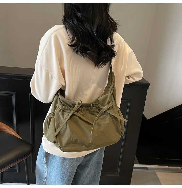 Solid Color Ruched Design Ladies Nylon Cloth Shoulder Bags Large Capacity Female Crossbody Bag Sweet Bow Strap Womens Handbags Y250819