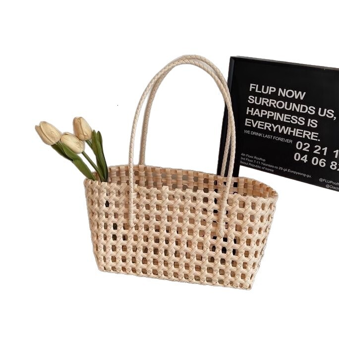 2025 Autumn Hollow Beach Bag Rice Grass Bag Summer Basket Bag Beach Vacation Handbag Shoulder Bag Mesh Bag Women's Bag Women's Crossbody Bag