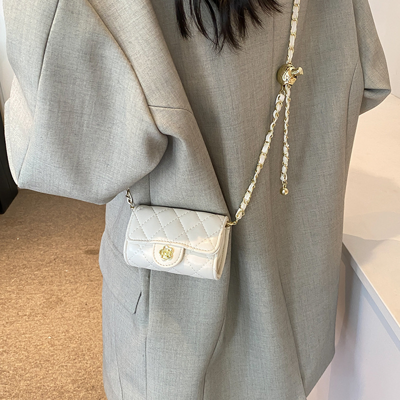 Free Shipping Designer Luxury Women's Small Fragrance Chain Shoulder Bag Fashion New Korean Version Mini Handbag Diamond Grid Denim Bag