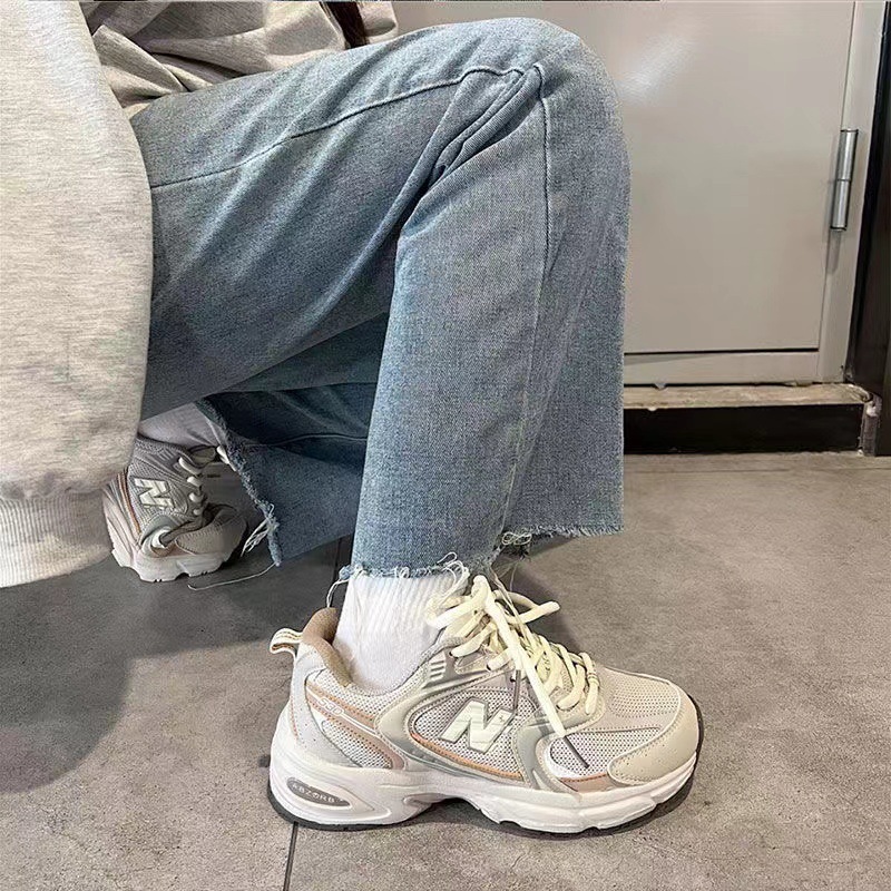 The grey retro sports dad shoes for women are super popular The new Spring/Summer 2025 couple casual running shoes