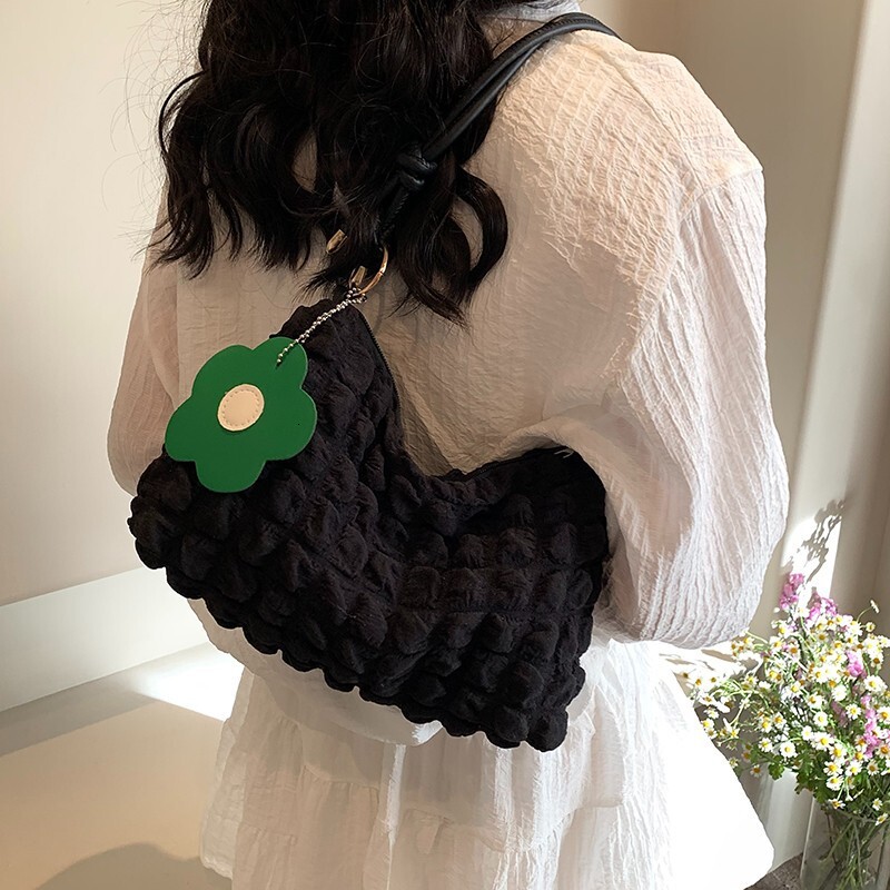 2025 Autumn Bubble Flower Women's Handheld Cylindrical Bag Korean Japanese Style Girl Texture Shoulder Handheld Lunch Bag Shopping Bag Women'