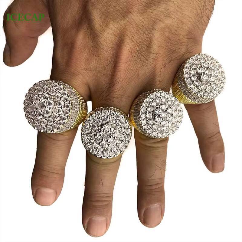 Custom Luxury Fashion Moissanite Rings Hip Hop Pop Jewelry Rings Vs Moissanite Engagement Rings for Men and Women
