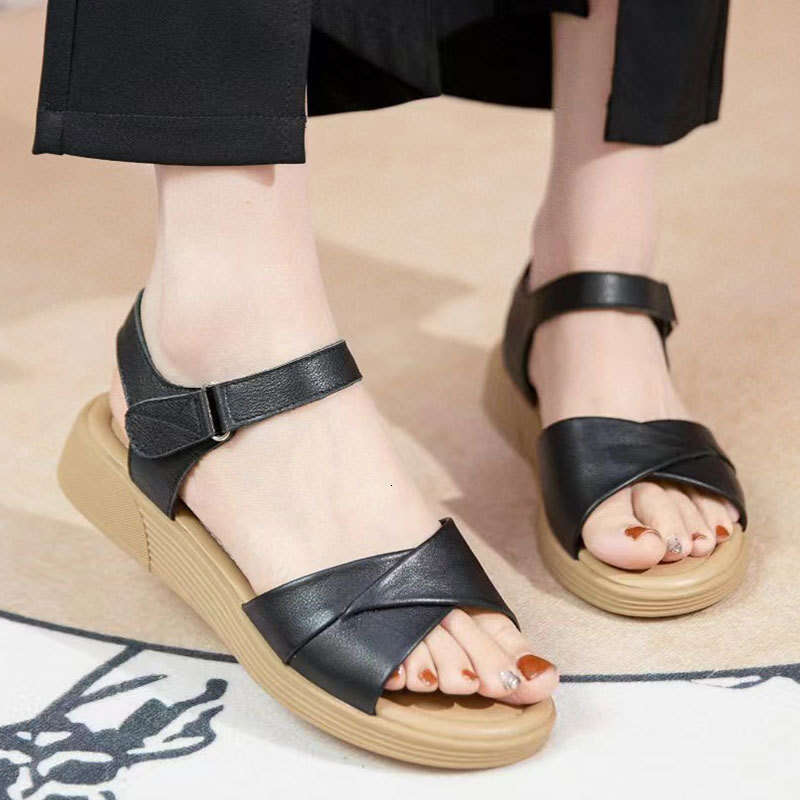 Soft Summer for Middle-Aged Moms, Versatile and Comfortable Flat with Velcro, Thick Sole Beach Sandals