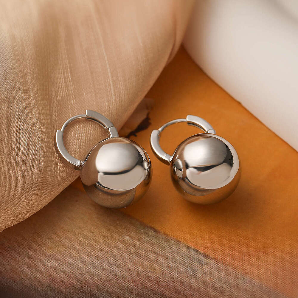 Fashion Copper Designer Gold-Plated Smooth Round Ball for Women INS Niche Personality High-End Earrings New