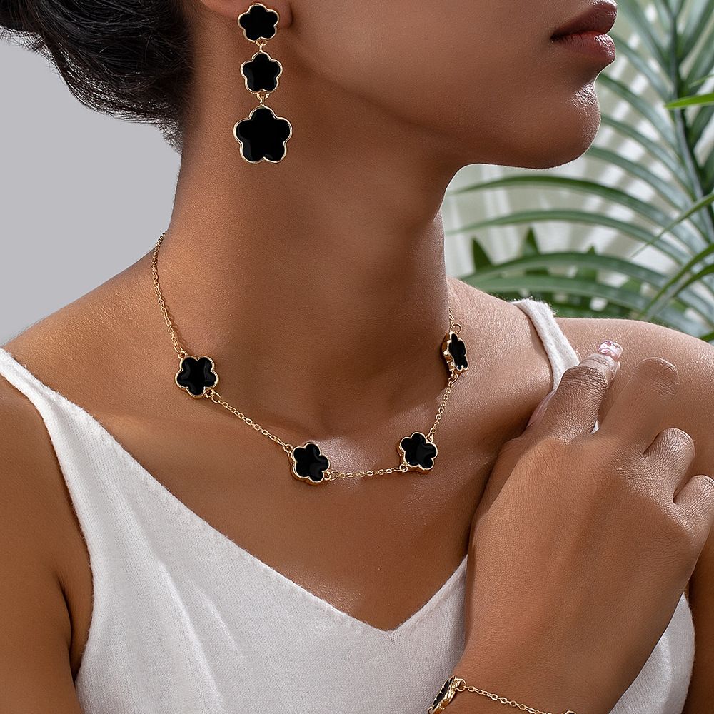 Chic Floral Accents - Complete Matching Bracelet/Necklace with Delicate Five Petal Design