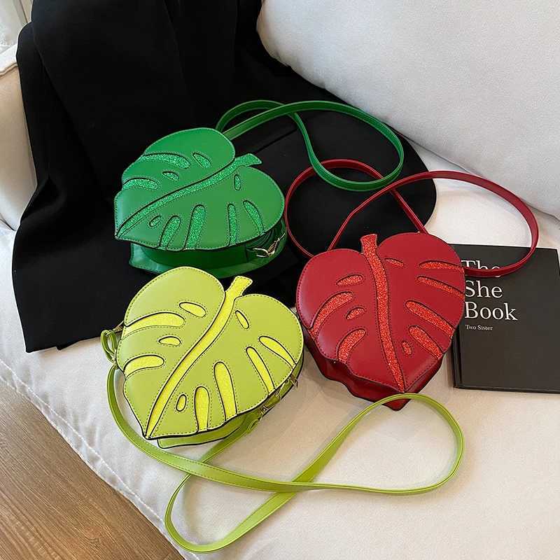 New Arrival Novelty Plant Leaf Shape Purse Cartoon Cute Unique Single Shoulder Crossbody Bags Female Small Leather Cellphone Bag Y250819