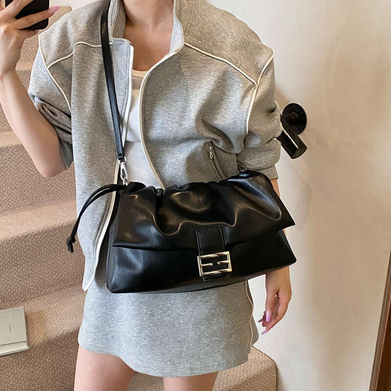 Leather Soft Cloud Drawstring Underarm Trendy Fashion Single Shoulder Tote High-end Designer Crossbody Lucky Bags Women's Bag