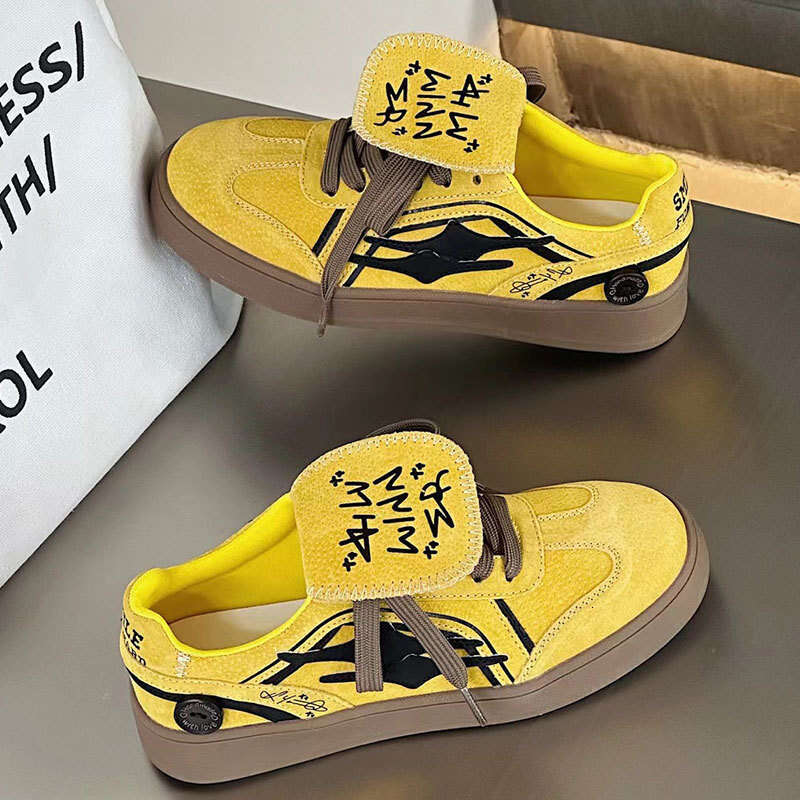 Korean Version Genuine Leather Niche Flip-top German Training for Women 2025 Summer Autumn New Super Popular Internet Celebrity Sports Forrest Gump Sh