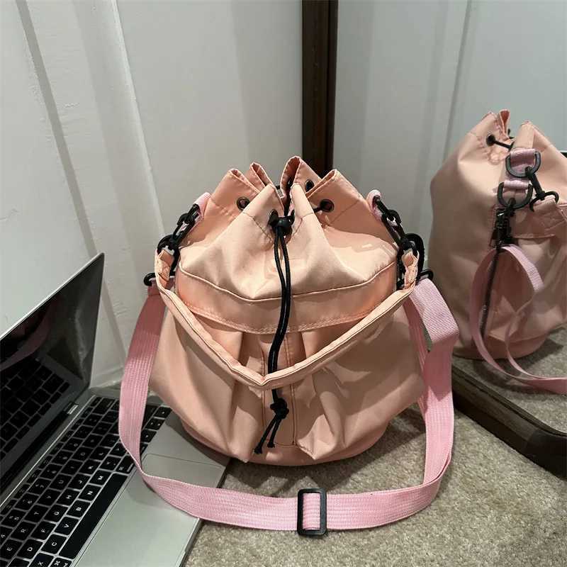 Women Simple Shoulder Bag Nylon Waterproof Ladies Large Capacity Casual Handbag Drawstring Crossbody Bucket Bag Tote Bag Y250819