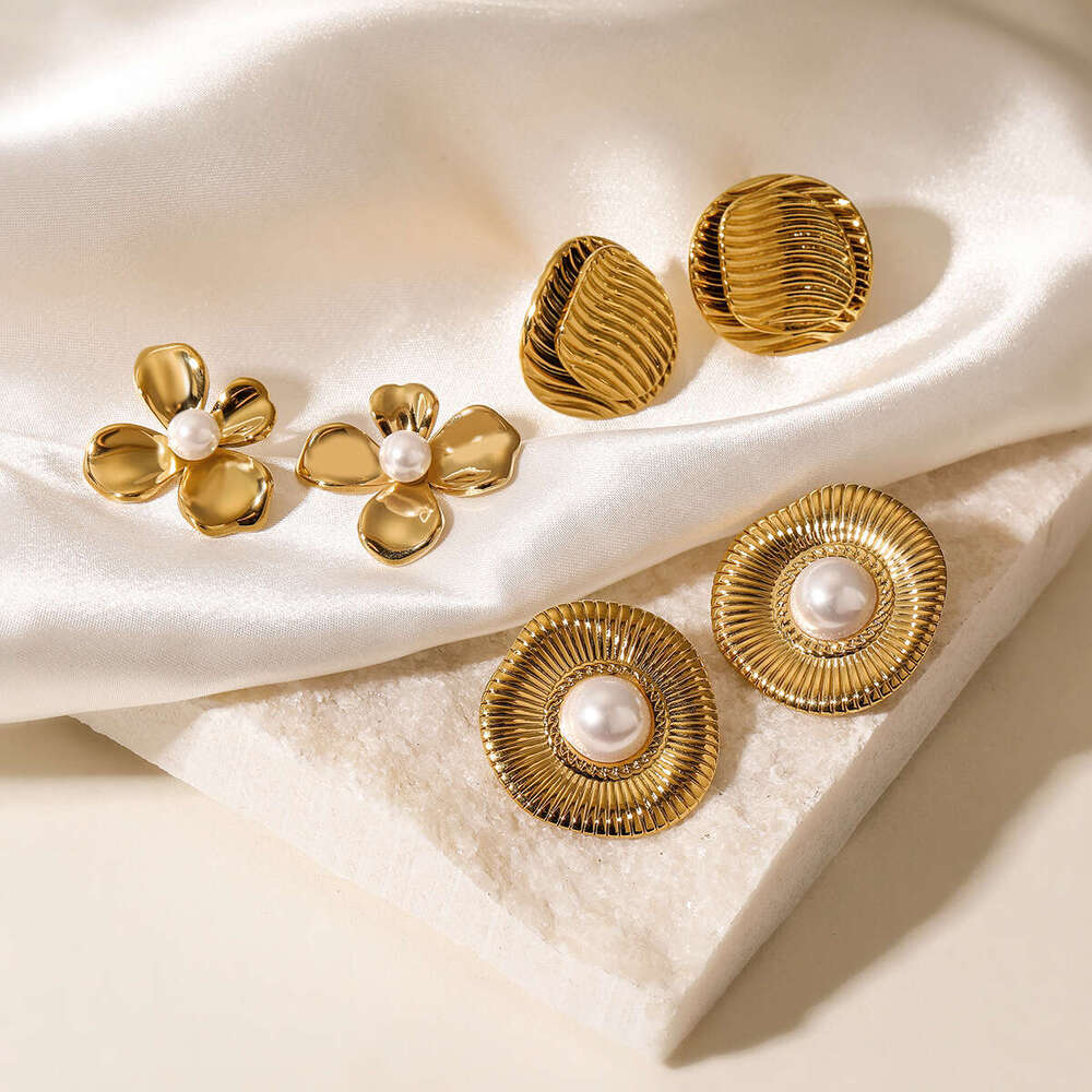 Hot-Selling Gold-Plated Geometric Flower Stainless Steel Earrings for Women, Niche Simple Designer Ear Jewelry