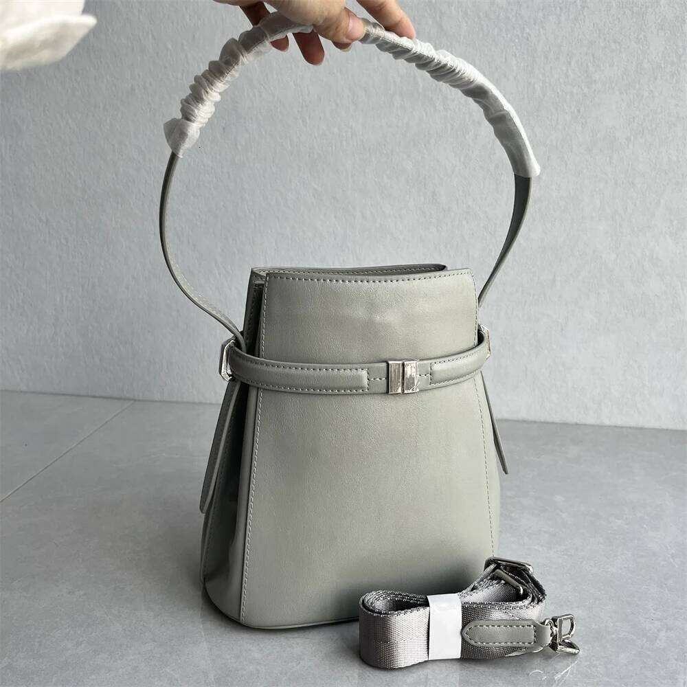 High Quali Cowhide Buet Faionable Handbag Single Oulder Crossbody Women S Bag Casual Simple Sle Leather Tote