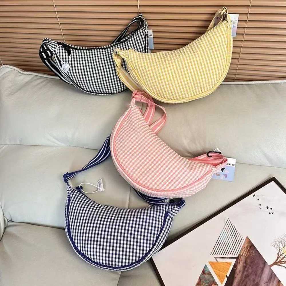 Fashion Canvas Plaid Shoulder Bag Versatile Adjustable Strap Nylon Crossbody Bag Hobo Bag Underarm Bag Dumpling Bag Ladies/ Y250819
