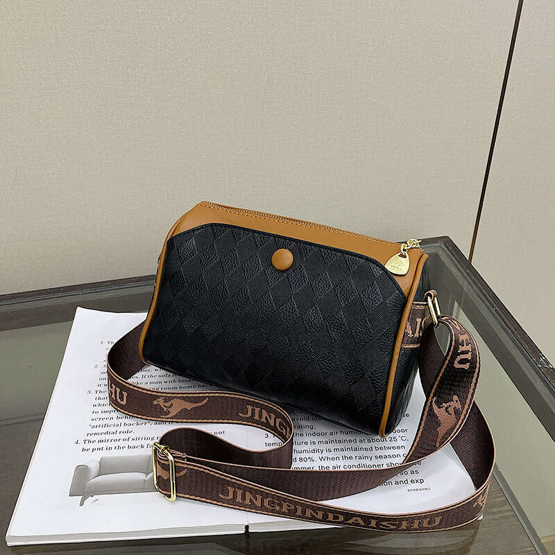 Designer Bagss Luxury Shoulder Bag Crossbody Purse Ladies Fashion Mini Bag High Quality Leather Zipper Armpit Bag New Shoulder