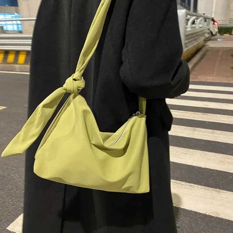 Casual Messenger Bag Black Crossbody Handbag for Women and with Adjustable Chain Knotted Shoulder Strap Simple Solid Tote Y250819