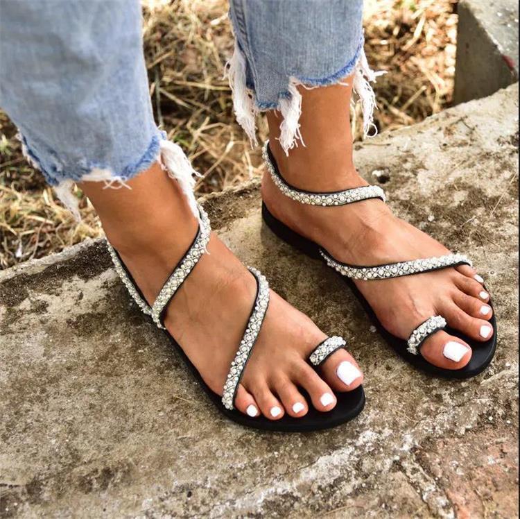 2025 Plus Size Women's Flat Sandals Fashion Rhinestone Casual Roman Shoes ddmymoon