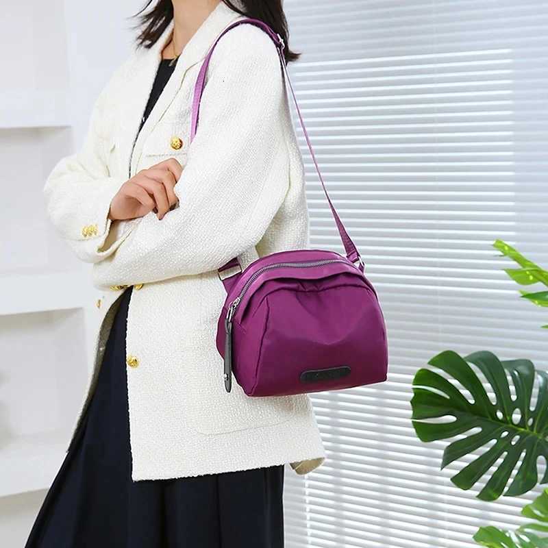 Trendy Women Nylon Chest Crossbody Bag Waterproof Shoulder Bag Lightweight and Secure Zipper Purse for Effortless Everyday Sty Y250819
