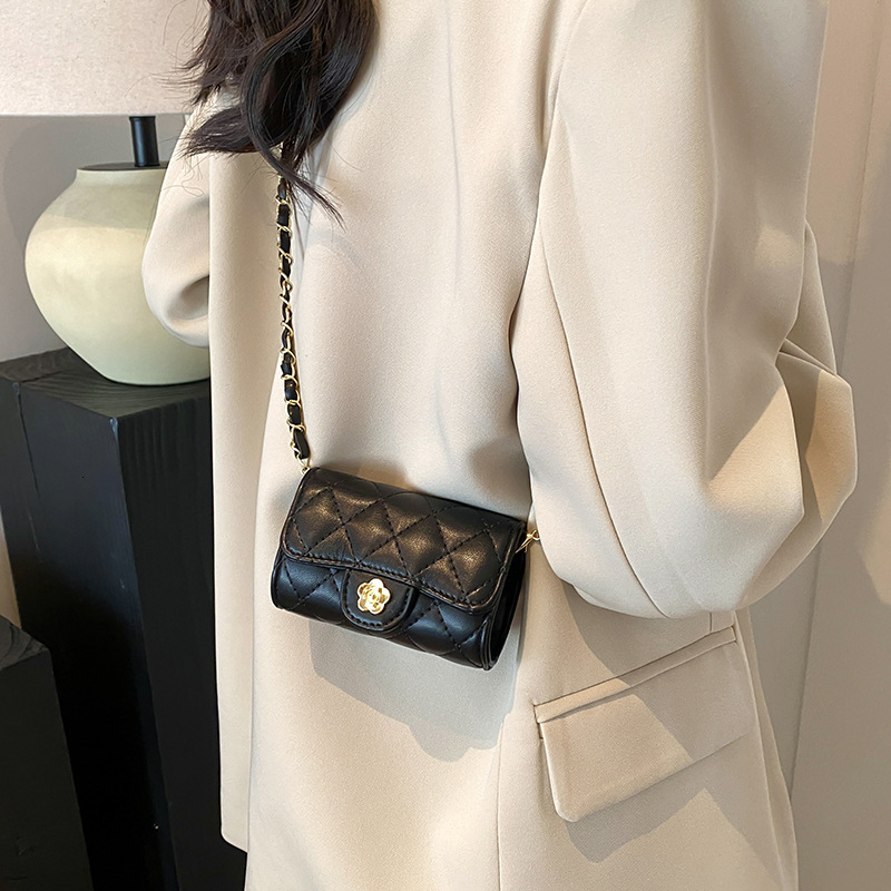 Free Shipping Designer Luxury Women's Small Fragrance Chain Shoulder Bag Fashion New Korean Version Mini Handbag Diamond Grid Denim Bag