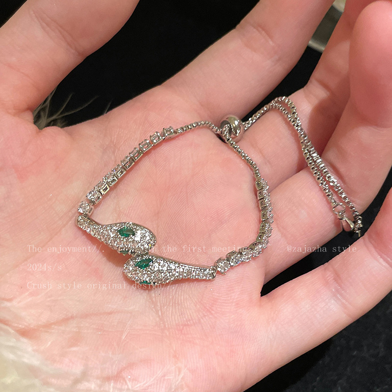Designer Ladies' Snake-shaped Full Diamond Snake-shaped Bracelet Young Luxurious Fashionable And High-end 2025 New Jewelry