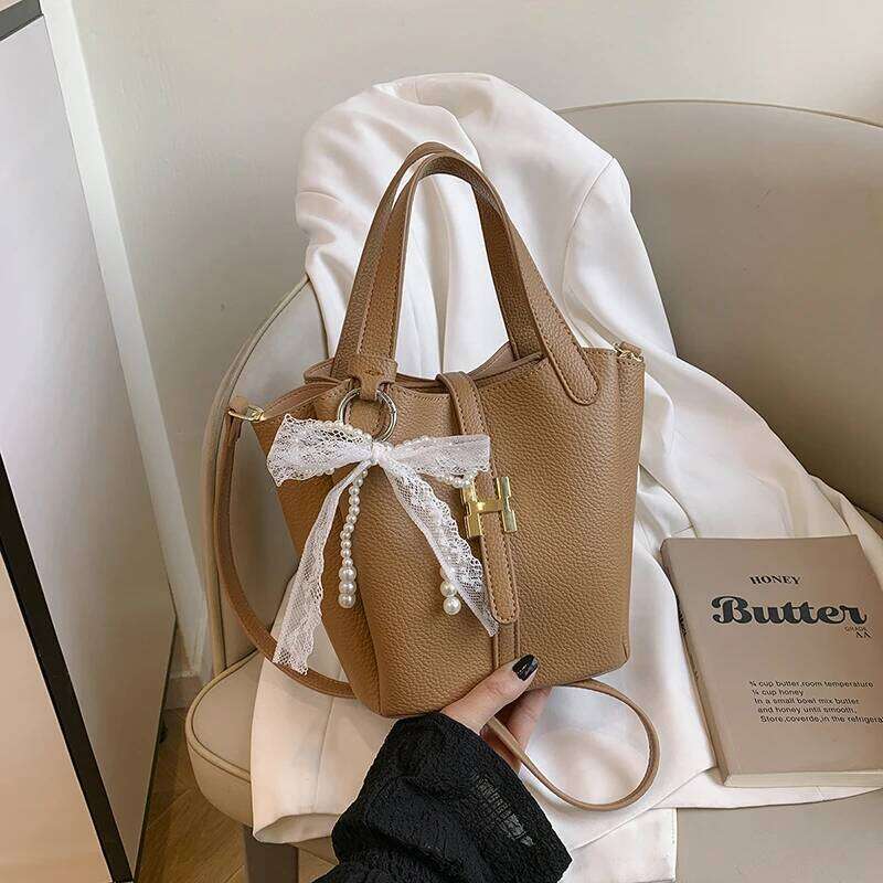 High End Messenger Purse Bag Crossbody Handbag Women Letter Paris Vintage