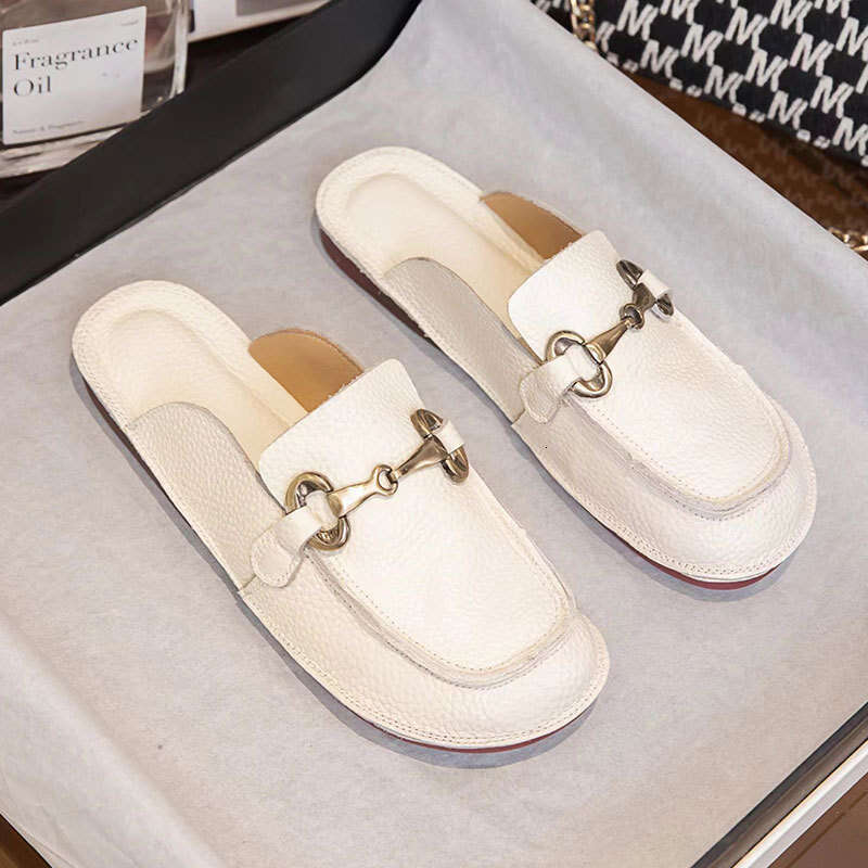 Genuine Leather Closed-Toe Fashionable Comfortable Versatile Non-Slip Soft Sole Flat Square Toe Low Heel Casual Women's Slippers Trendy