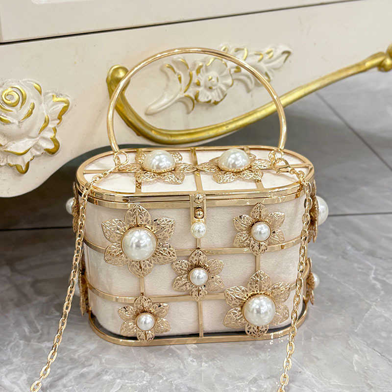 Hollow Silk Satin Metal Heavy Craft Vegetable Basket Bucket Bag Banquet Flower Handheld Crossbody Bag