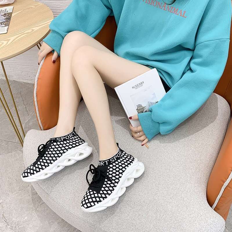 2023 Spring New Fashion Stretch Fabric Sock Casual Women's Shoes Fly Knit Breathable