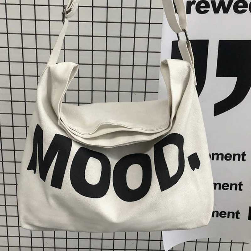 Upgrade Thicken Women Messenger Bag Large Capacity Canvas Women Crossbody Bags Female Student Korean All Matching Mood Handbag Y250819