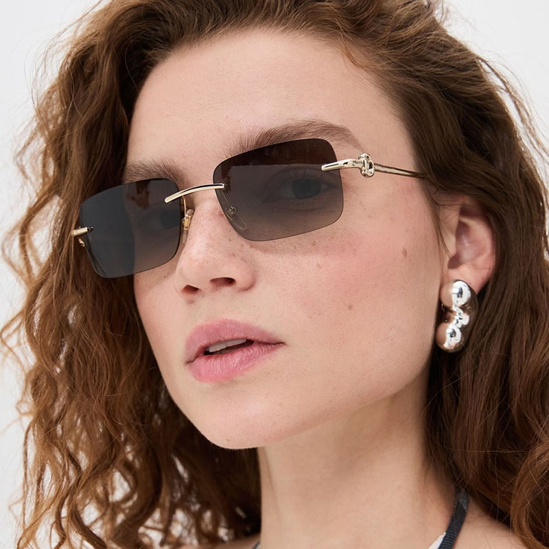 2025 New Arrival Frameless Square Sunglasses for Women Minimalist Influencer Inspired Premium Eye wear for Effortless Everyday Style