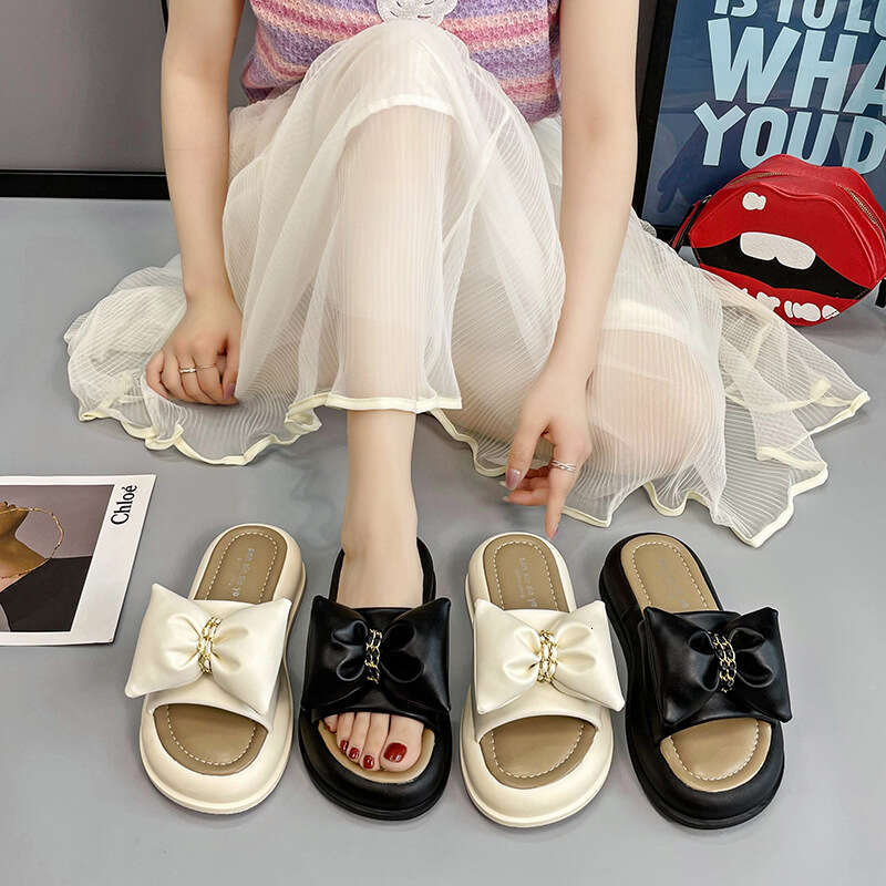 Thick-Soled Slippers for Women Summer Outdoor 2023 New Fashion Internet Celebrity Bow Fairy Style Mid-Heel Platform One-Strap Sandals
