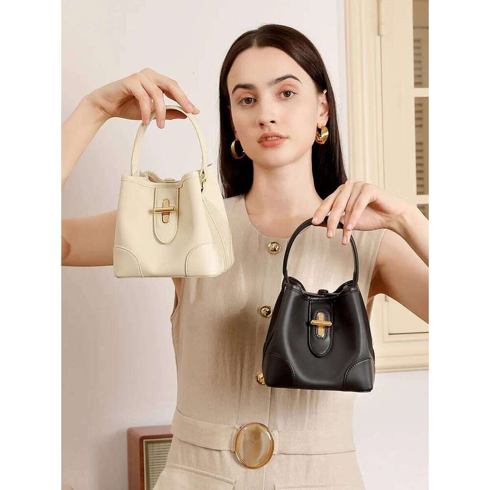 Designer Bags Popular Fashion Designer Women's Crossbody Bag Genuine Leather Handle Bag Lock Buckle Small Bucket Cowhide Shoulder Bags Luxury Bag