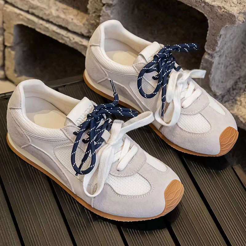 Height Increasing Training for Women 2025 New Summer and Autumn Style Ins Genuine Leather Mesh Breathable Red Versatile Campus Forrest Gump Shoes