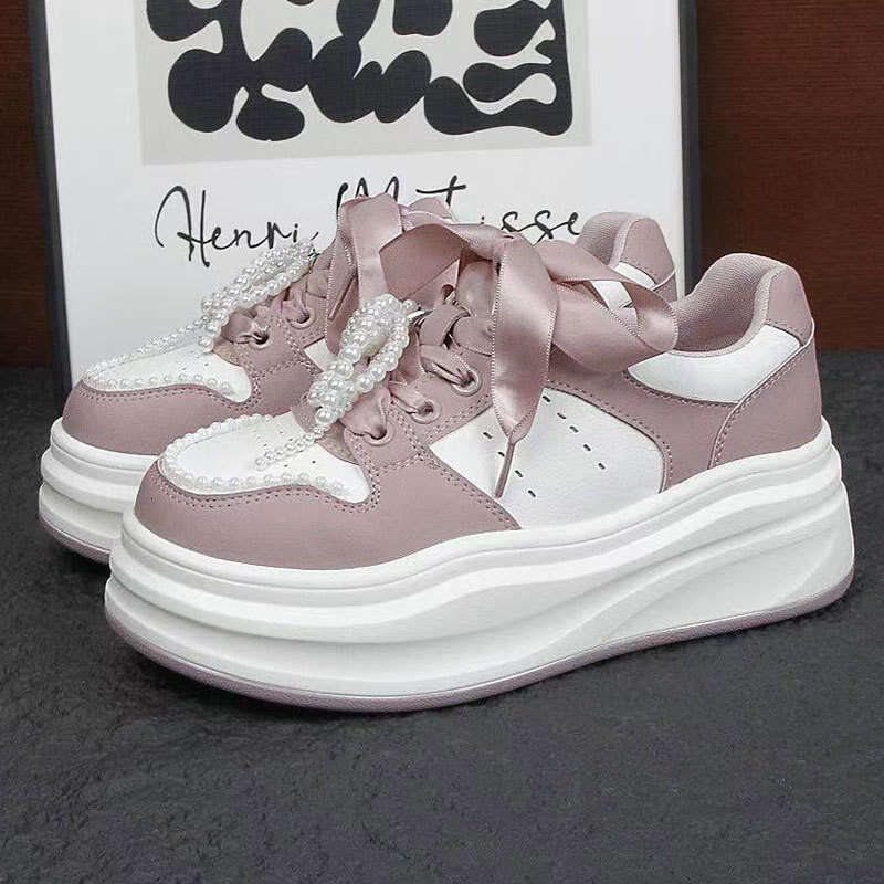 2025 Early Spring New Niche Pearl Design Versatile White Shoes Ins Thick Sole Genuine Leather Casual Sneakers for Women