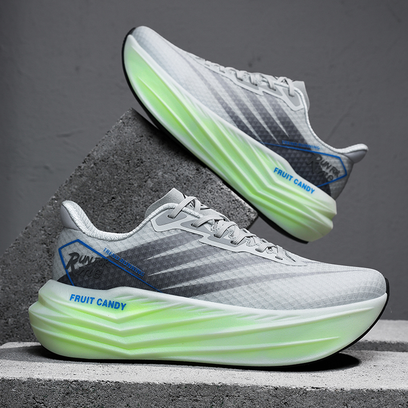 new free shipping designer Shoes outdoor trainer Running shoes Blade bottom shock absorption lightweight classic sport shoes for men and woman green