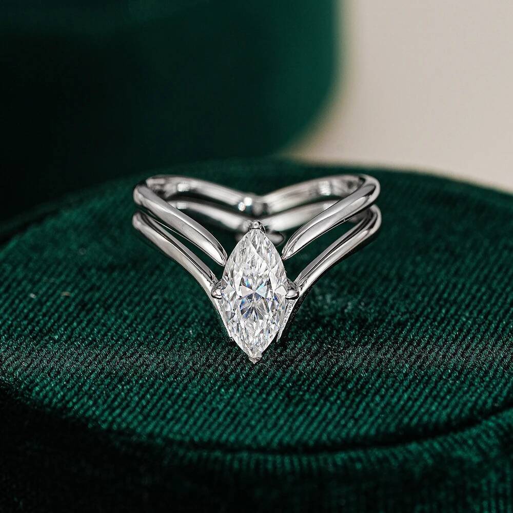 5x10mm Marquise Cut Moissanite Engagement Ring for Women V Shape Prong Ring Set Wedding Bands 925 Sterling Silver Jewelry Gift