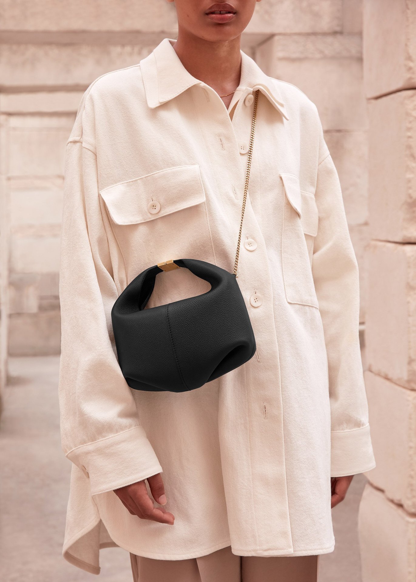 2025 Autumn French style niche shoulder bag genuine leather women's shoulder bag crossbody bag women's crossbody bag designer bag women'