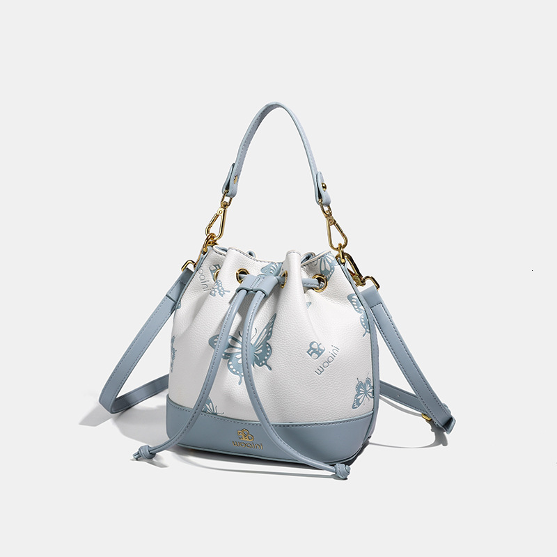 Free Shipping Designer New Fashionable Women's Large Capacity Bucket Bag Niche Sweet High-end Versatile Handheld Shoulder Crossbody Bag Casual Sh