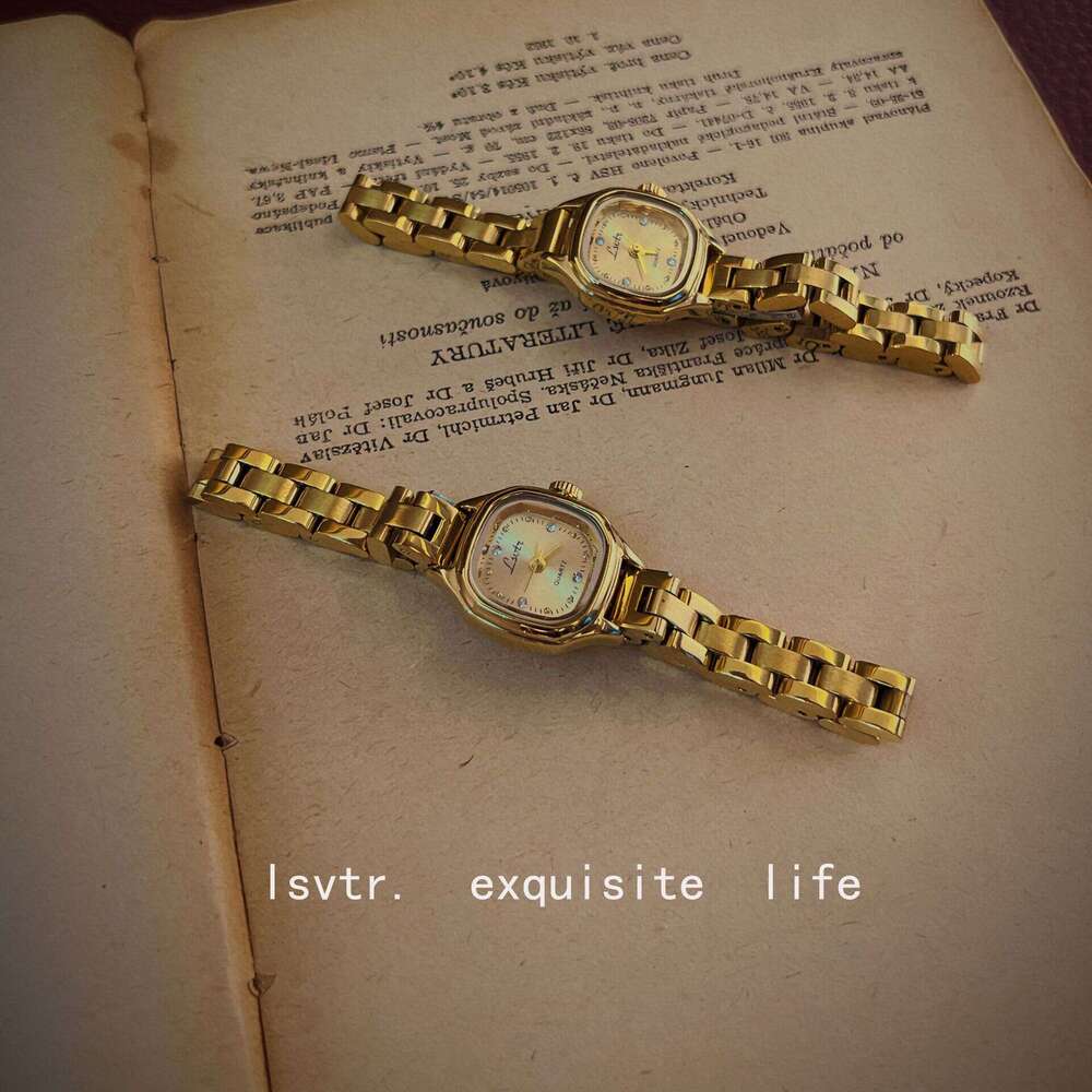 New Designer Live Streaming Vintage Style Mini Small Gold French Light Luxury Women's Watch
