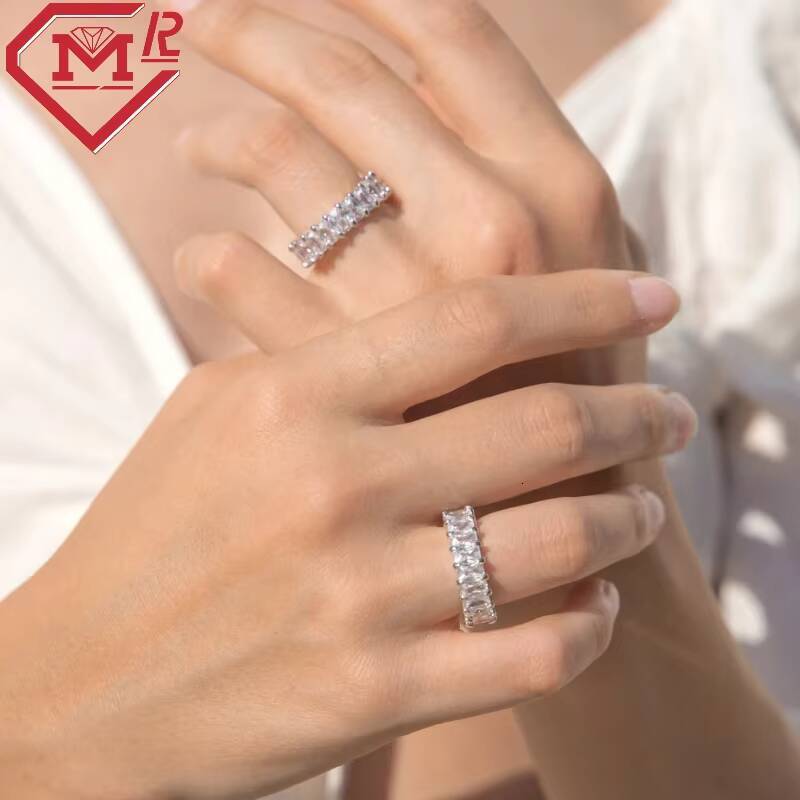 Custom Luxury Moissanite Eternity Ring Fine Jewelry VVS Colorless Baguette Cut Band Moissanite Ring