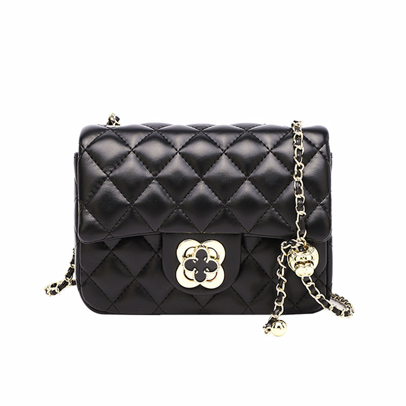 2025 new four-leaf clover square fat man small golden ball rhombus chain bag female Xiaoxiangfeng shoulder messenger bag versatile