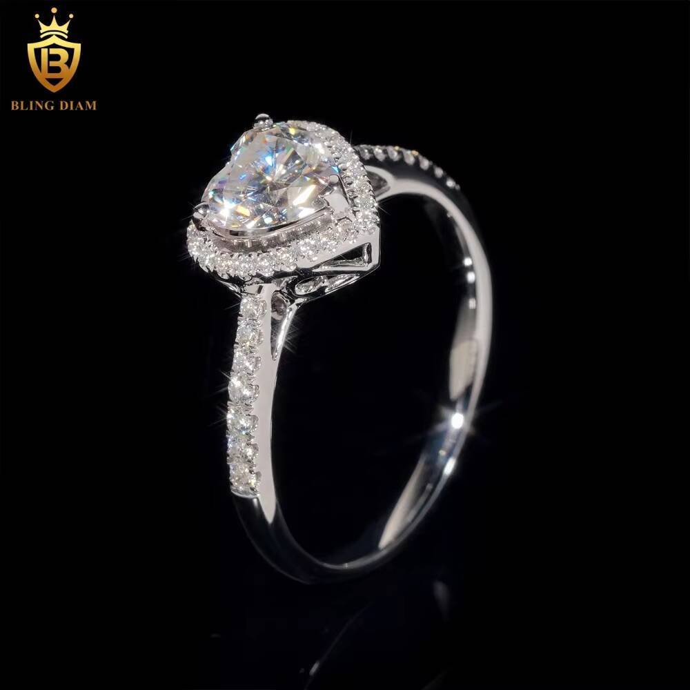 VVS Moissanite Diamond Fashion GRA Certificated 14K White Gold Engagement Wedding Heart Ring