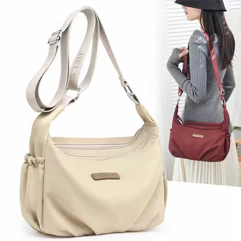 Korean Simplified New Moon Bag Fashionable Design Wheat ear Cross Body Bag Versatile High end Single Shoulder Dumpling Bag Y250819
